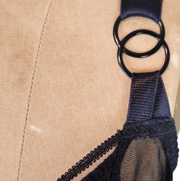 NWOT Curvy Kate Lifestyle Plunge Black Mesh Minimalist Unlined Bra 36M 36(10D) - Picture 7 of 10